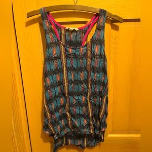 Patterned tank top, size M